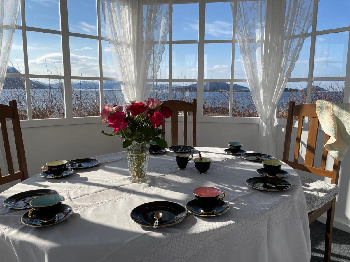 Kraen Gard Villa Larsnes ภายนอก รูปภาพ