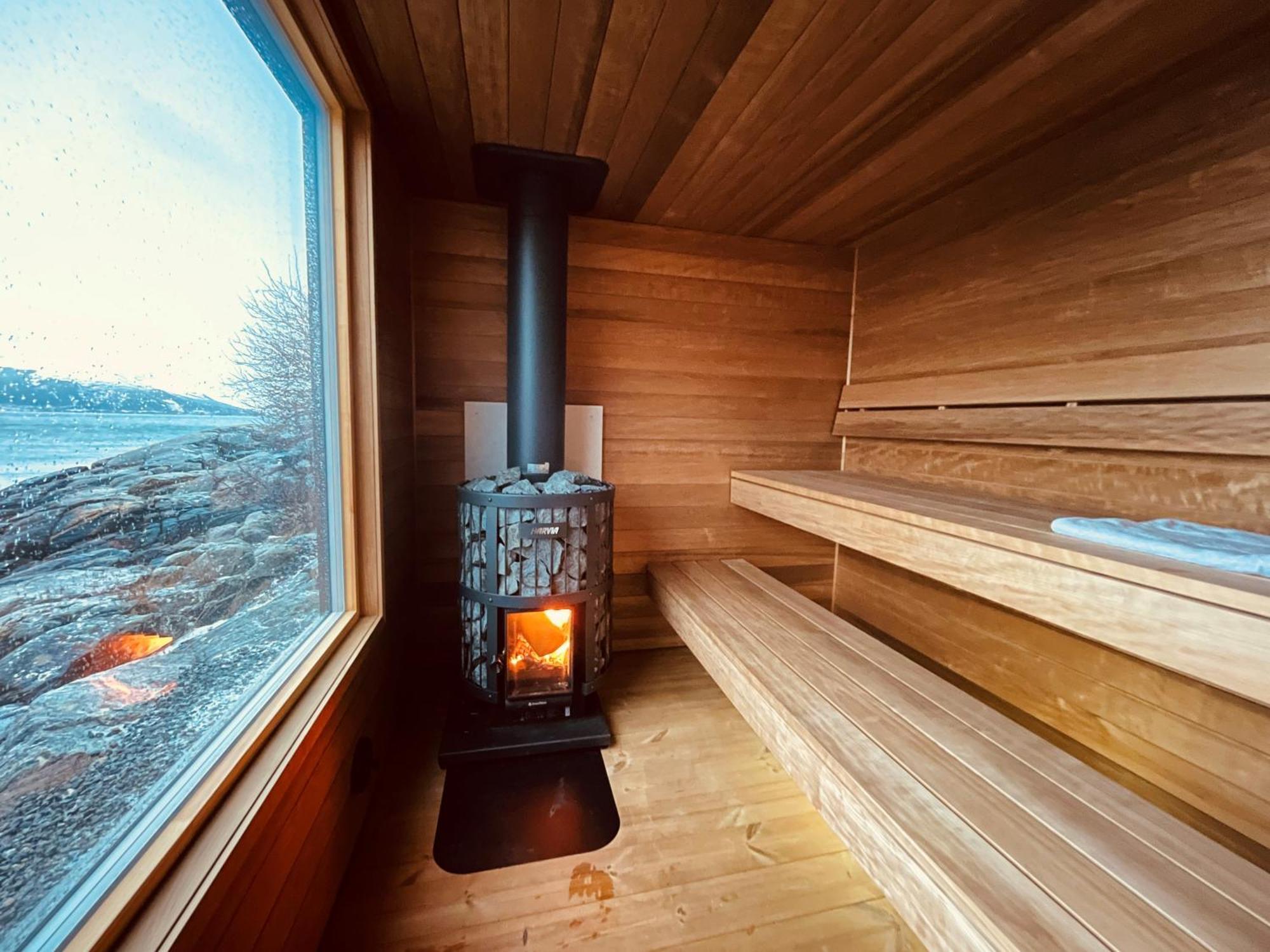 Kraen Gard Villa Larsnes ภายนอก รูปภาพ